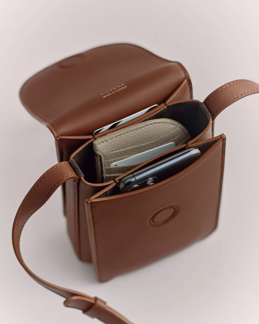 Outlet Cuyana Concertina Phone Bag (Smooth) Dark Chestnut